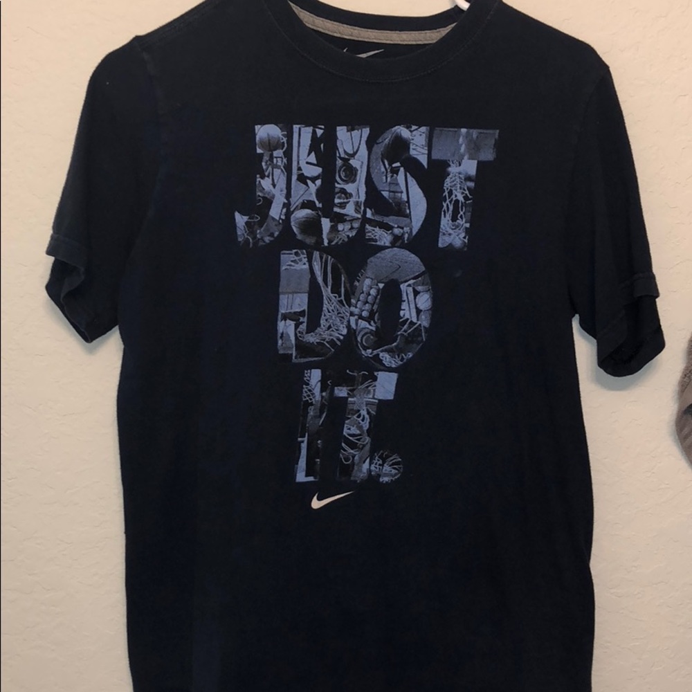 Dark blue “just do it” Nike shirt